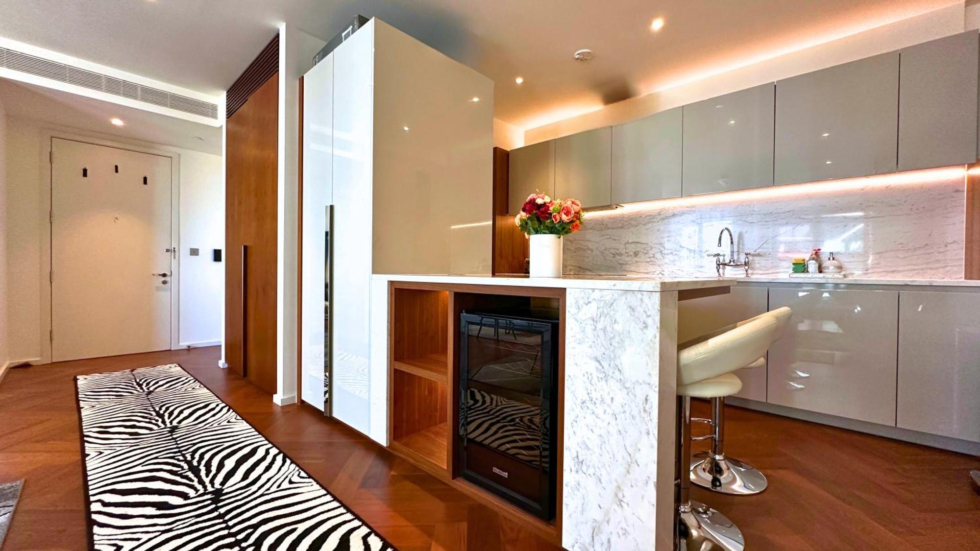 Lavish Penthouse River View Fast Wifi - Luxurylondonstays Экстерьер фото